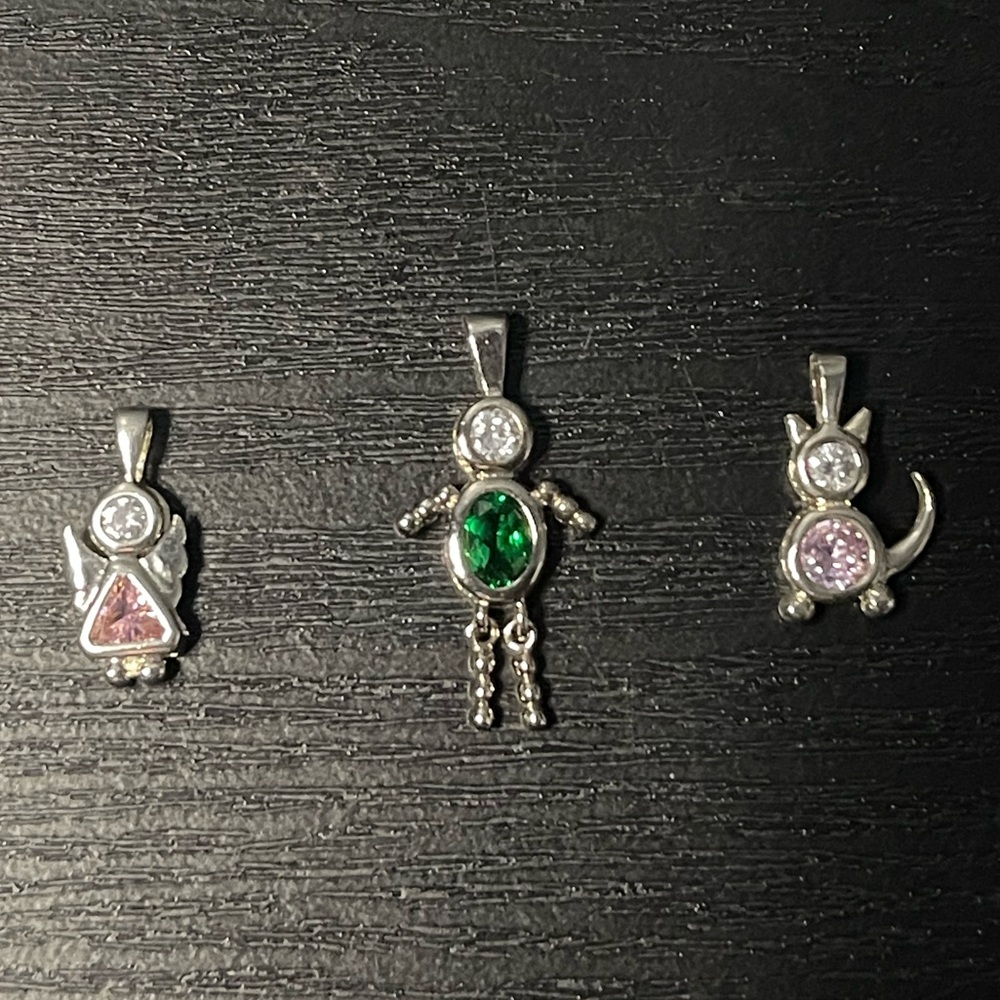 Bundle of 3 pendants